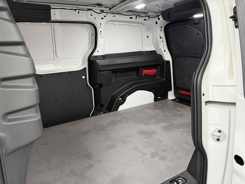 Volkswagen ID. Buzz Cargo Pro Commerce Plus - U2268