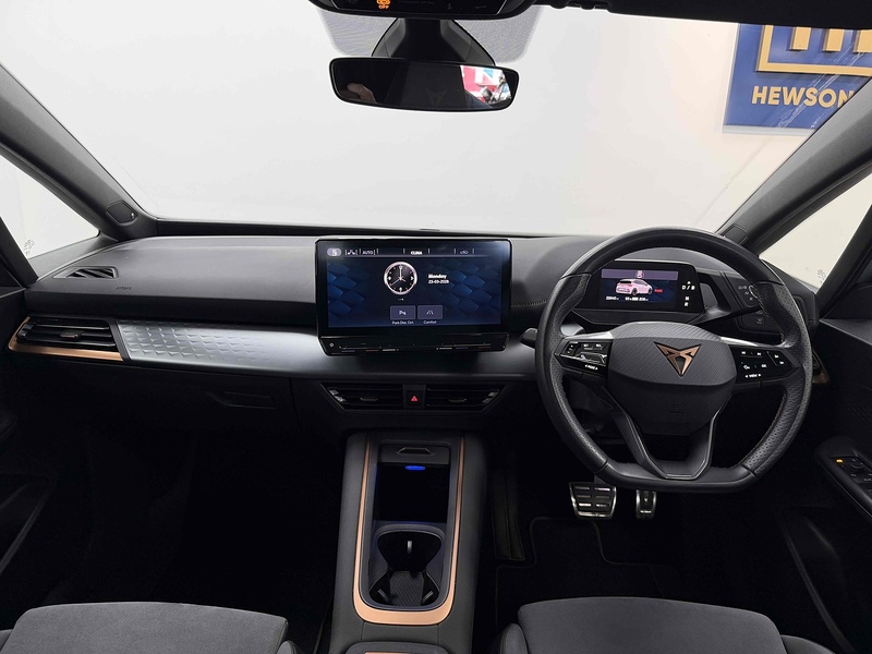 CUPRA Born V3 - U2272
