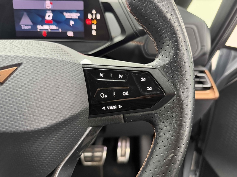 CUPRA Born V3 - U2272