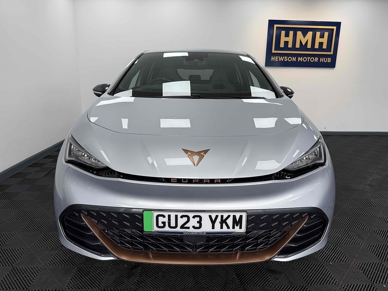 CUPRA Born V3 - U2272