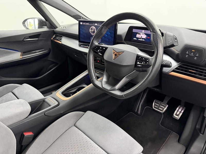 CUPRA Born V3 - U2272