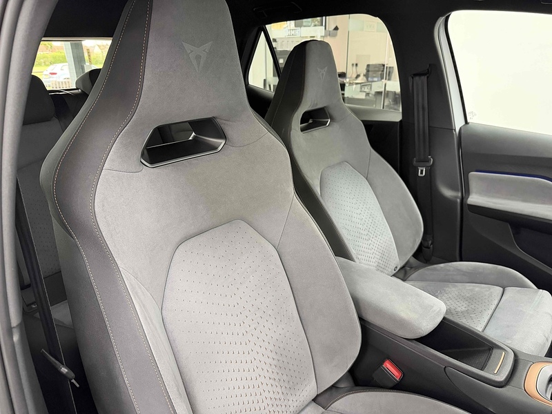 CUPRA Born V3 - U2272