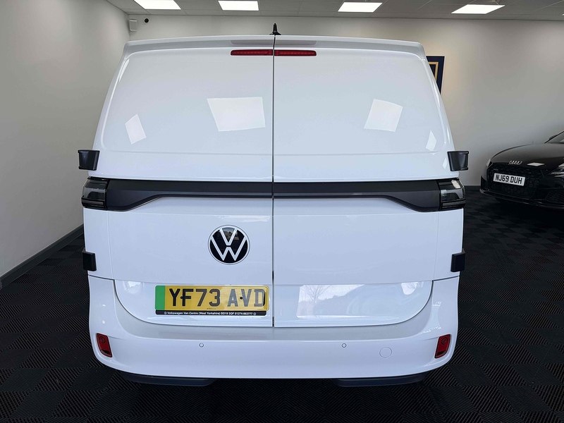 Volkswagen ID. Buzz Cargo Pro Commerce - U2273