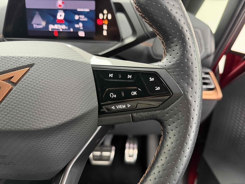 CUPRA Born V2 - U2275