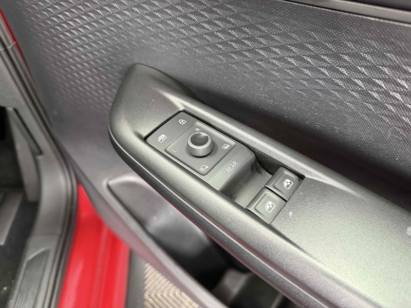 CUPRA Born V2 - U2275