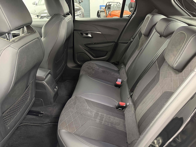 Peugeot 208 PureTech GT Premium - U2277