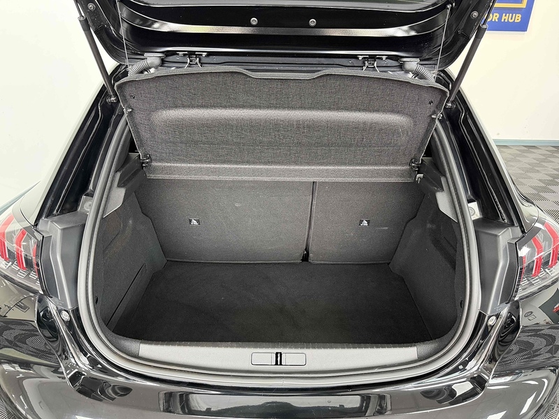 Peugeot 208 PureTech GT Premium - U2277