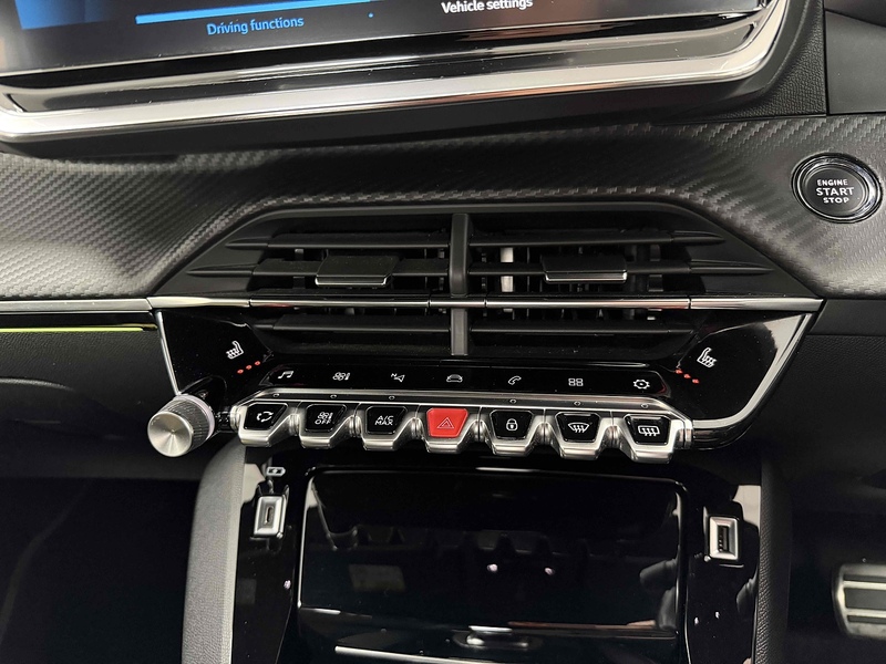 Peugeot 208 PureTech GT Premium - U2277