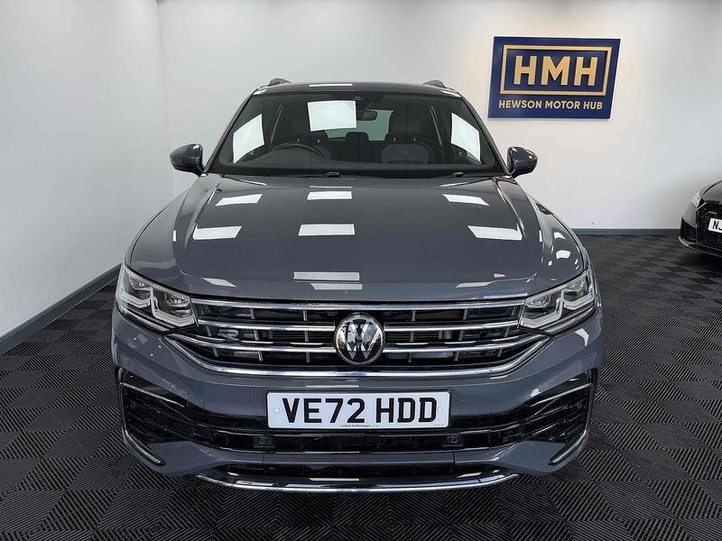 Volkswagen Tiguan TSI R-Line - U2280
