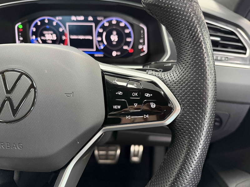 Volkswagen Tiguan TSI R-Line - U2280