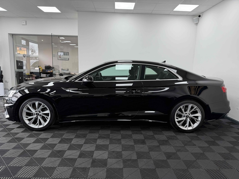 Audi A5 TFSI Sport - U2281