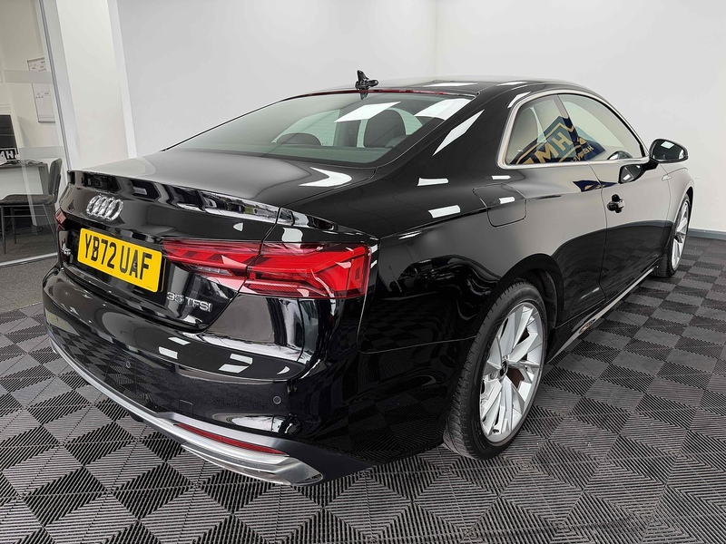 Audi A5 TFSI Sport - U2281