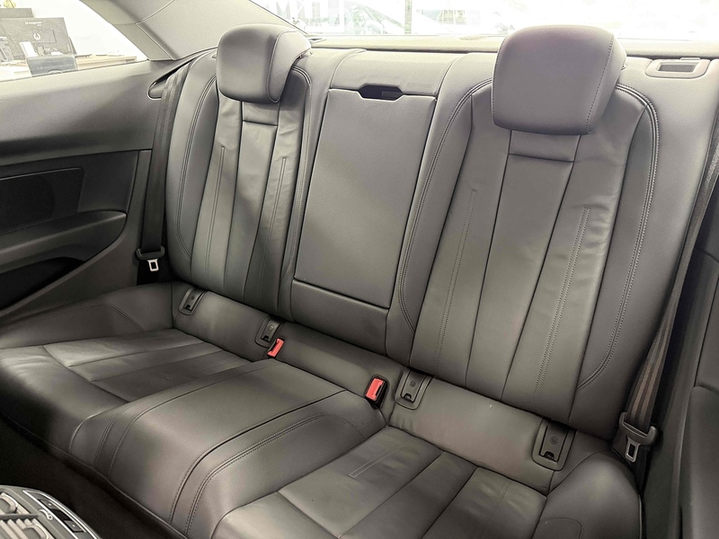 Audi A5 TFSI Sport - U2281