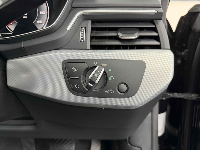 Audi A5 TFSI Sport - U2281