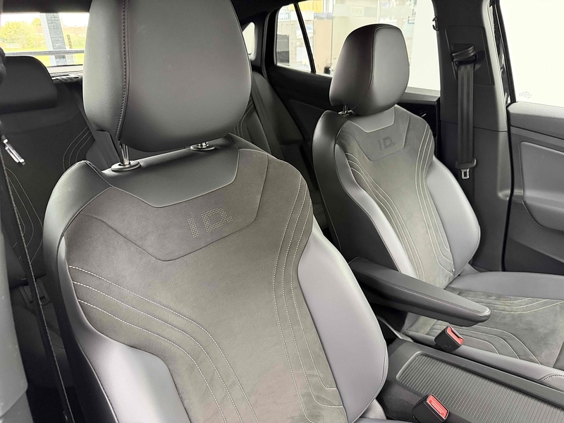 Volkswagen ID.5 Pro Performance Style - U2284