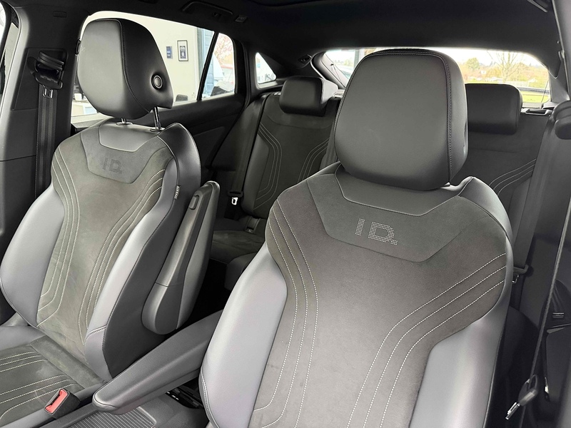 Volkswagen ID.5 Pro Performance Style - U2284