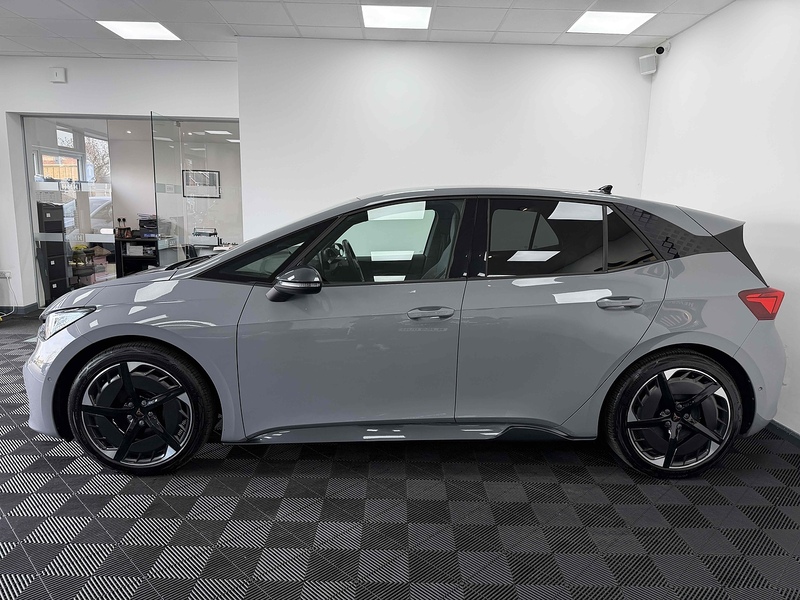 CUPRA Born e-Boost V3 - U2290