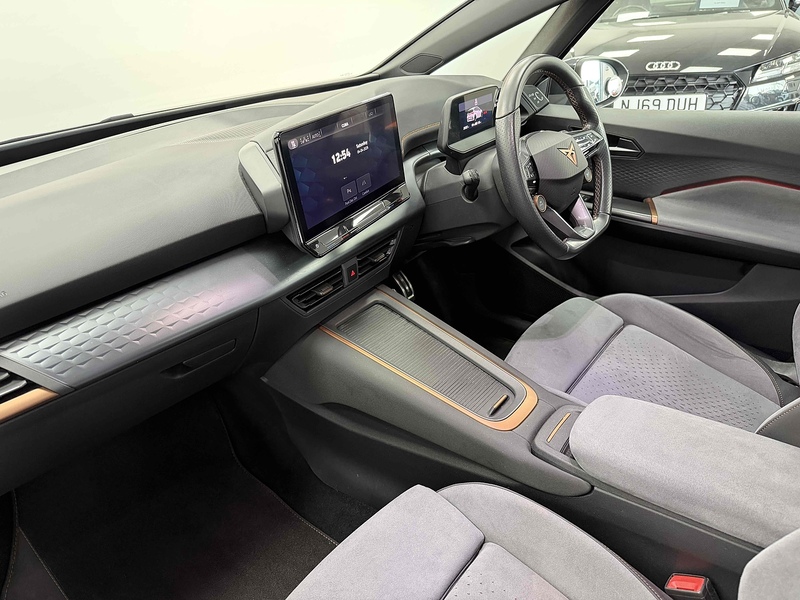 CUPRA Born e-Boost V3 - U2290