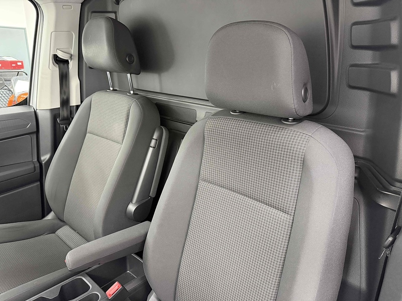 Volkswagen Caddy Maxi TDI C20 Commerce Pro - U2293