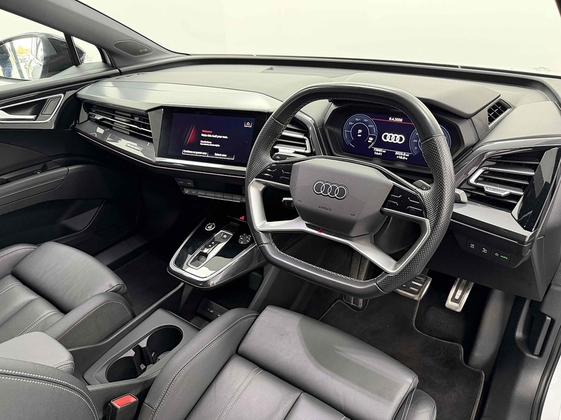 Audi Q4 e-tron Edition 1 - U2294