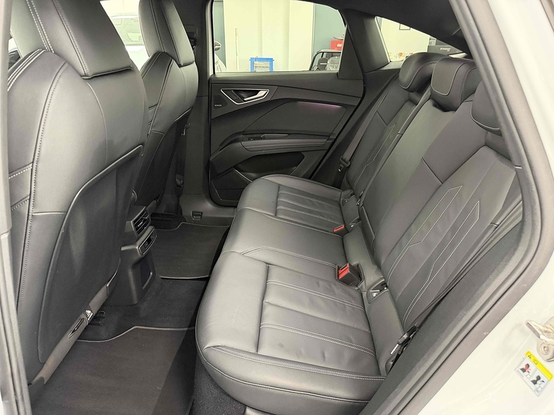 Audi Q4 e-tron Edition 1 - U2294