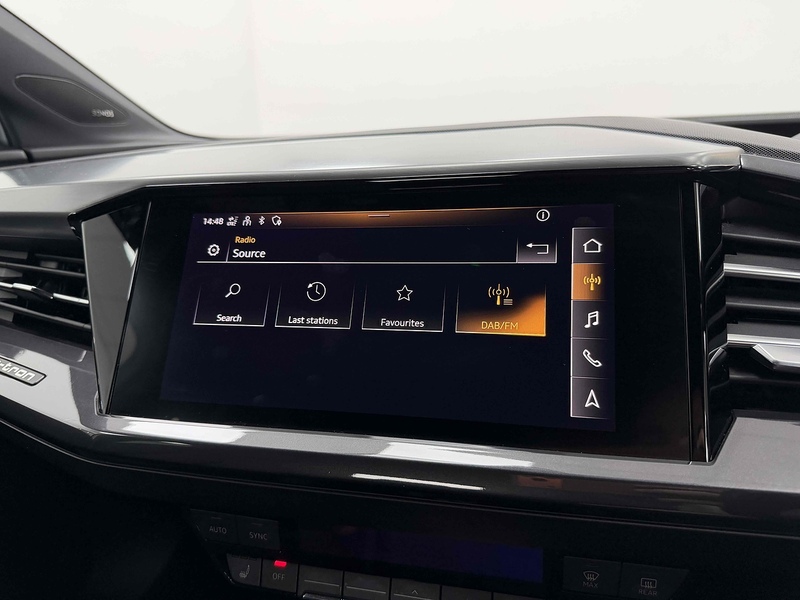 Audi Q4 e-tron Edition 1 - U2294