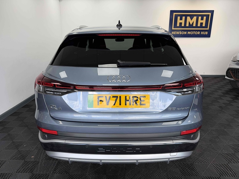 Audi Q4 e-tron S line - U2298