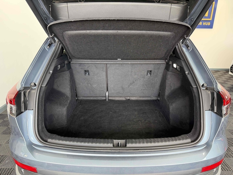 Audi Q4 e-tron S line - U2298