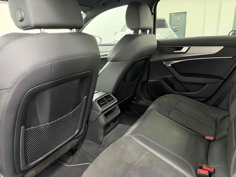 Audi A6 Avant TFSI S line - U2299