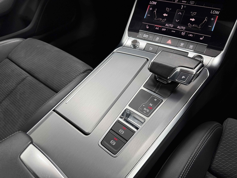 Audi A6 Avant TFSI S line - U2299