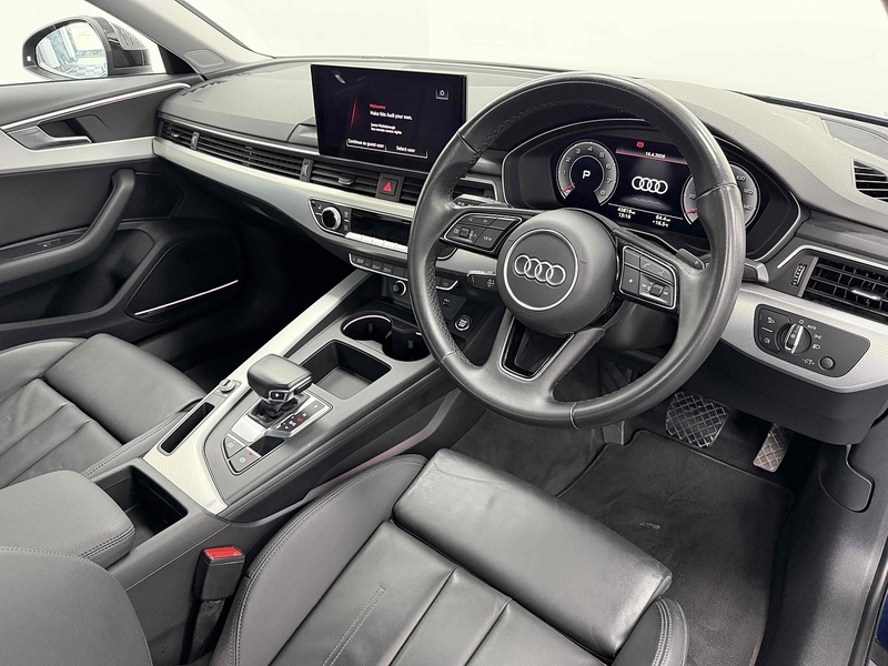 Audi A4 TFSI Sport Edition - U2303