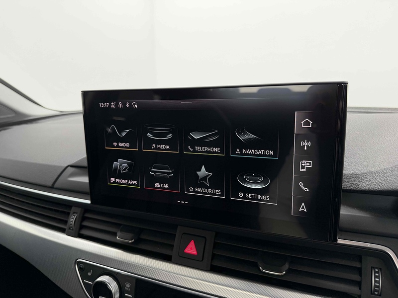 Audi A4 TFSI Sport Edition - U2303