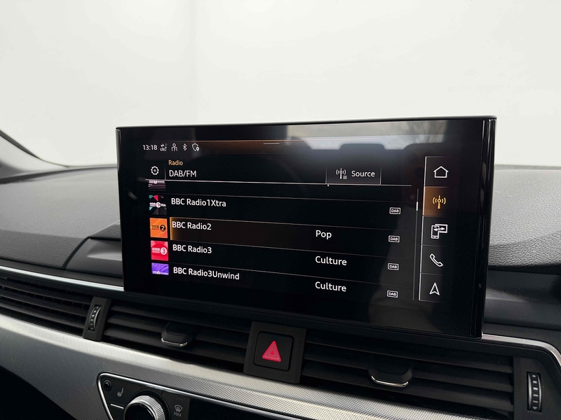 Audi A4 TFSI Sport Edition - U2303