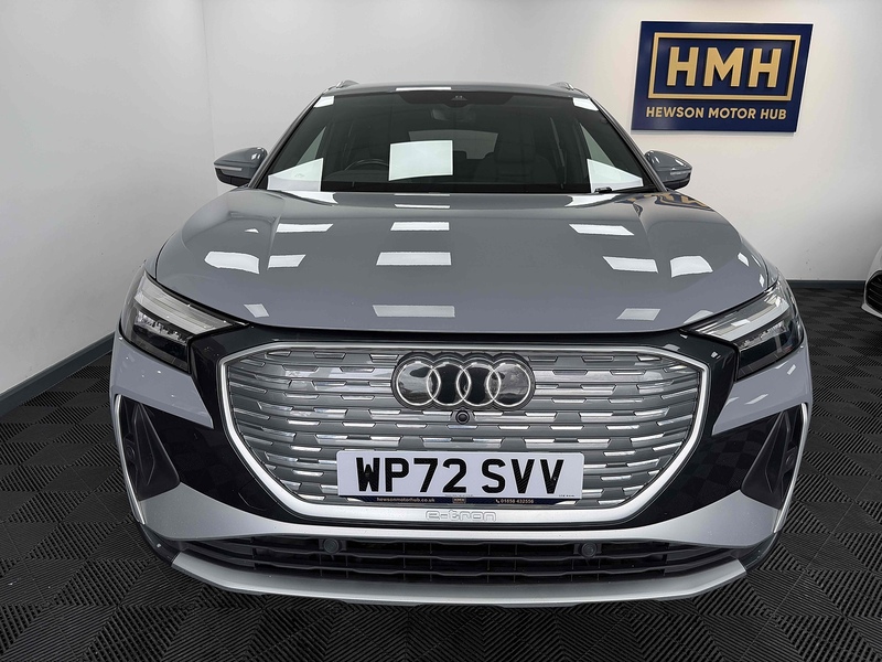 Audi Q4 e-tron S line - U2305