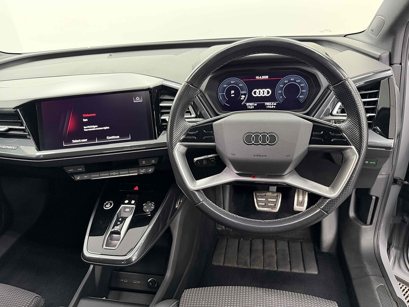 Audi Q4 e-tron S line - U2305