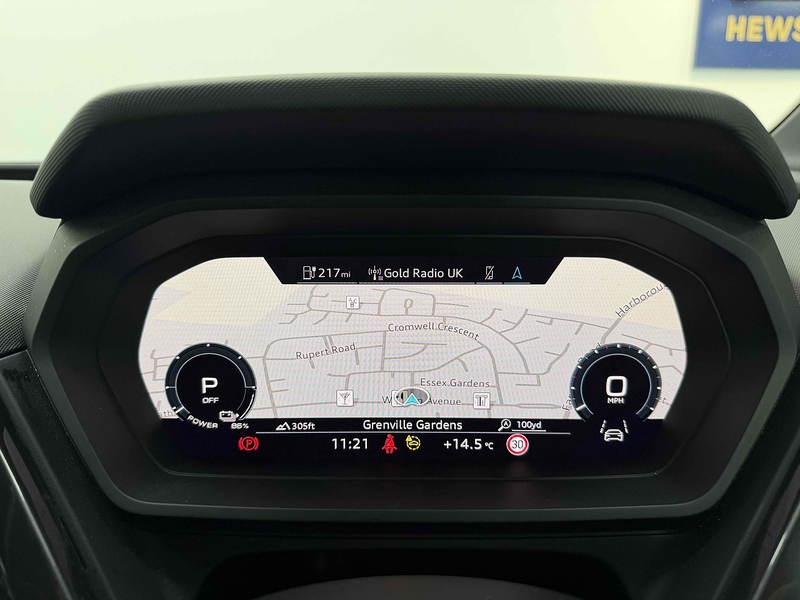 Audi Q4 e-tron S line - U2305