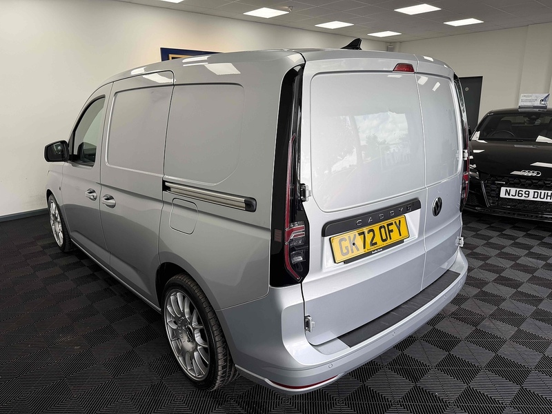 Volkswagen Caddy TDI C20 Commerce Pro - U2307