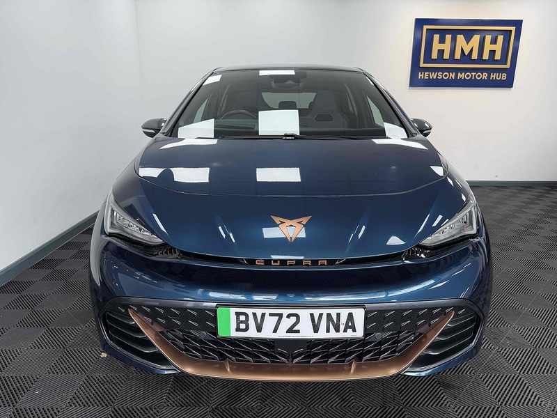 CUPRA Born V3 - U2308