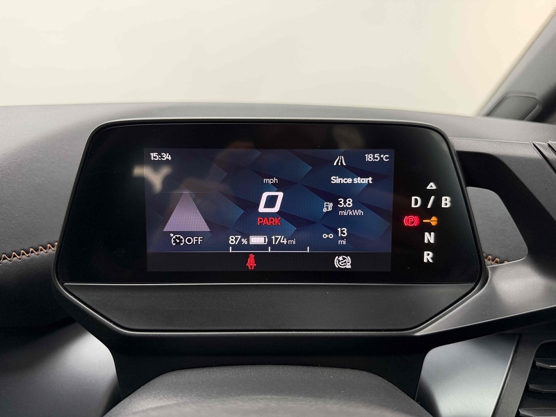 CUPRA Born V3 - U2308