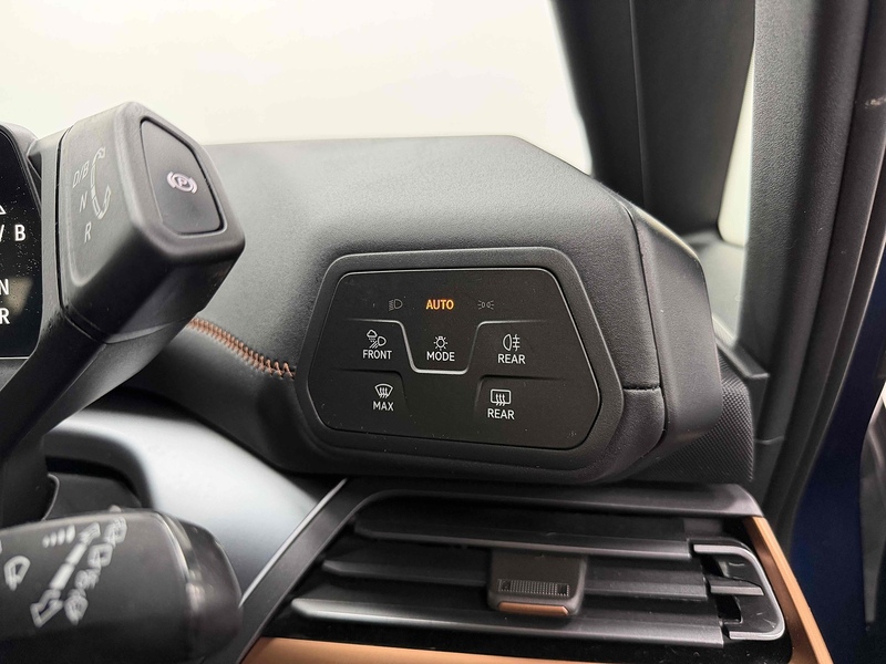CUPRA Born V3 - U2308