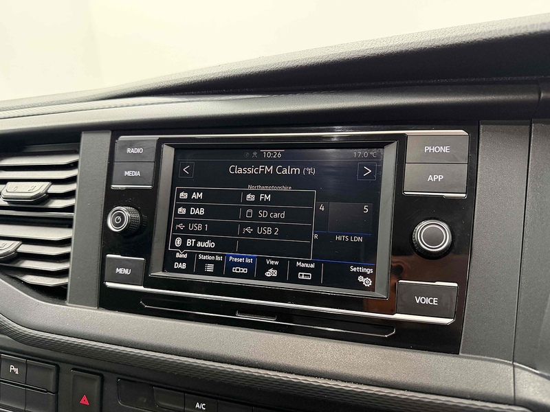 Volkswagen Transporter TDI T30 Highline - U2309