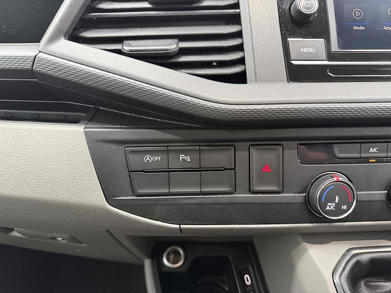 Volkswagen Transporter TDI T30 Highline - U2309