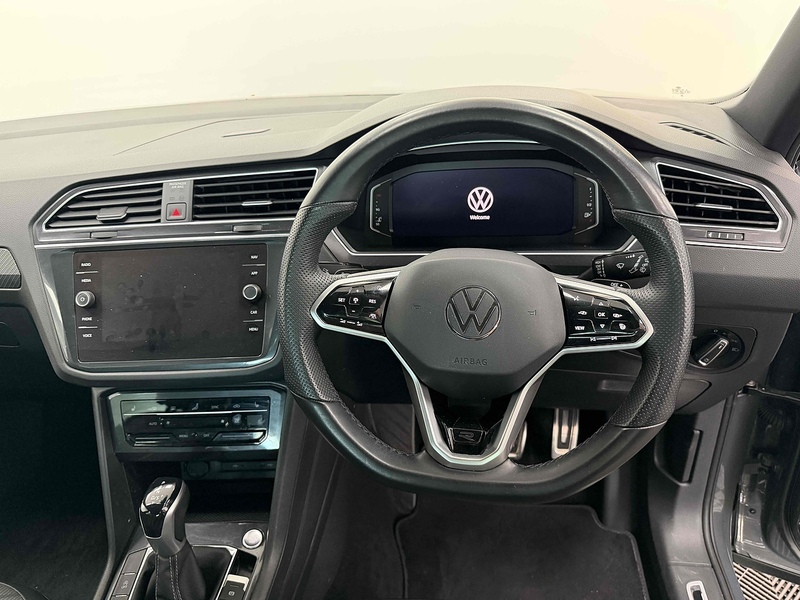 Volkswagen Tiguan TSI R-Line Edition - U2314