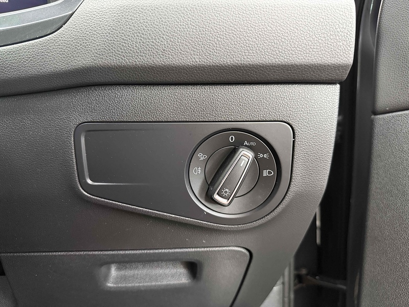 Volkswagen Tiguan TSI R-Line Edition - U2314