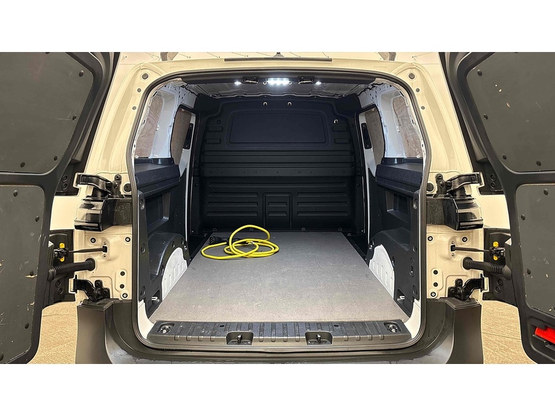 Volkswagen ID. Buzz Cargo Pro Commerce - U2315