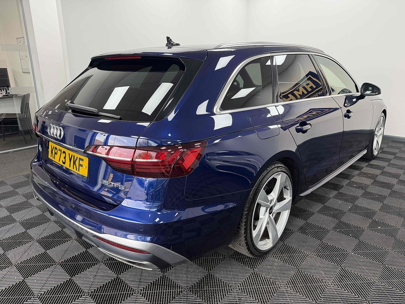 Audi A4 Avant TFSI S line - U2318