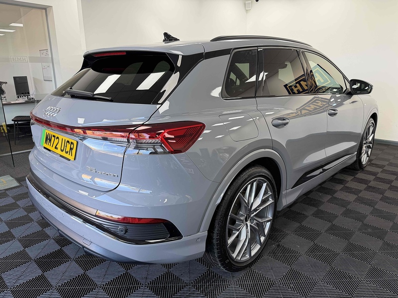 Audi Q4 e-tron Edition 1 - U2326