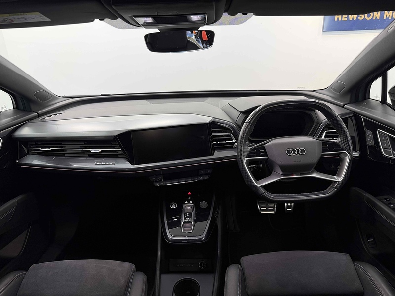 Audi Q4 e-tron Edition 1 - U2326