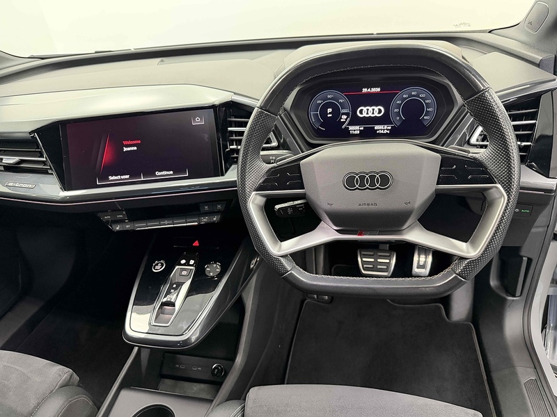 Audi Q4 e-tron Edition 1 - U2326