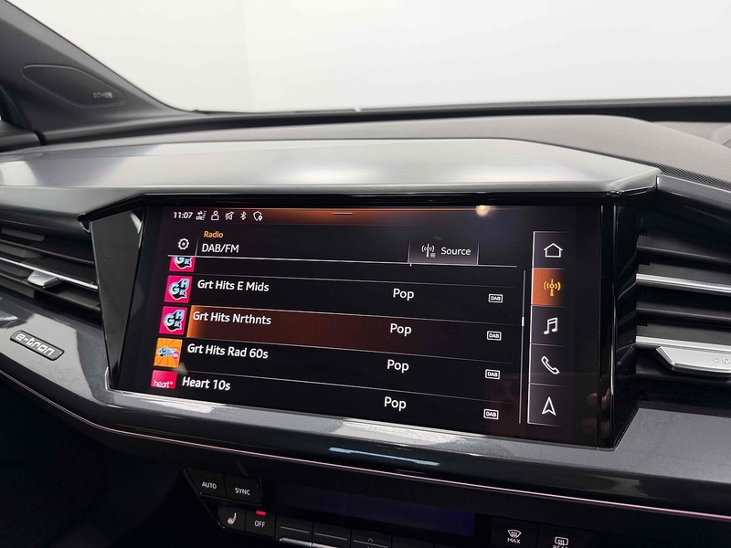 Audi Q4 e-tron Edition 1 - U2326